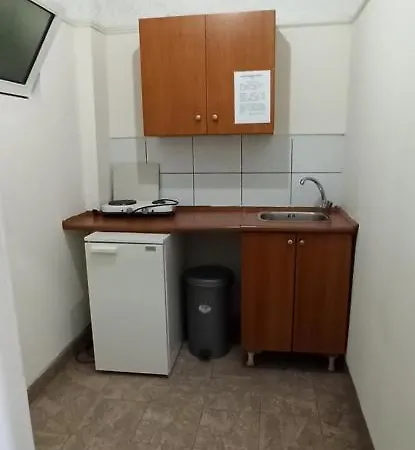 Electra Hotel-enoikiazomena *